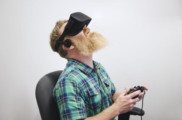 What Are the Implications of Virtual Reality on Postoperative Pain Management?